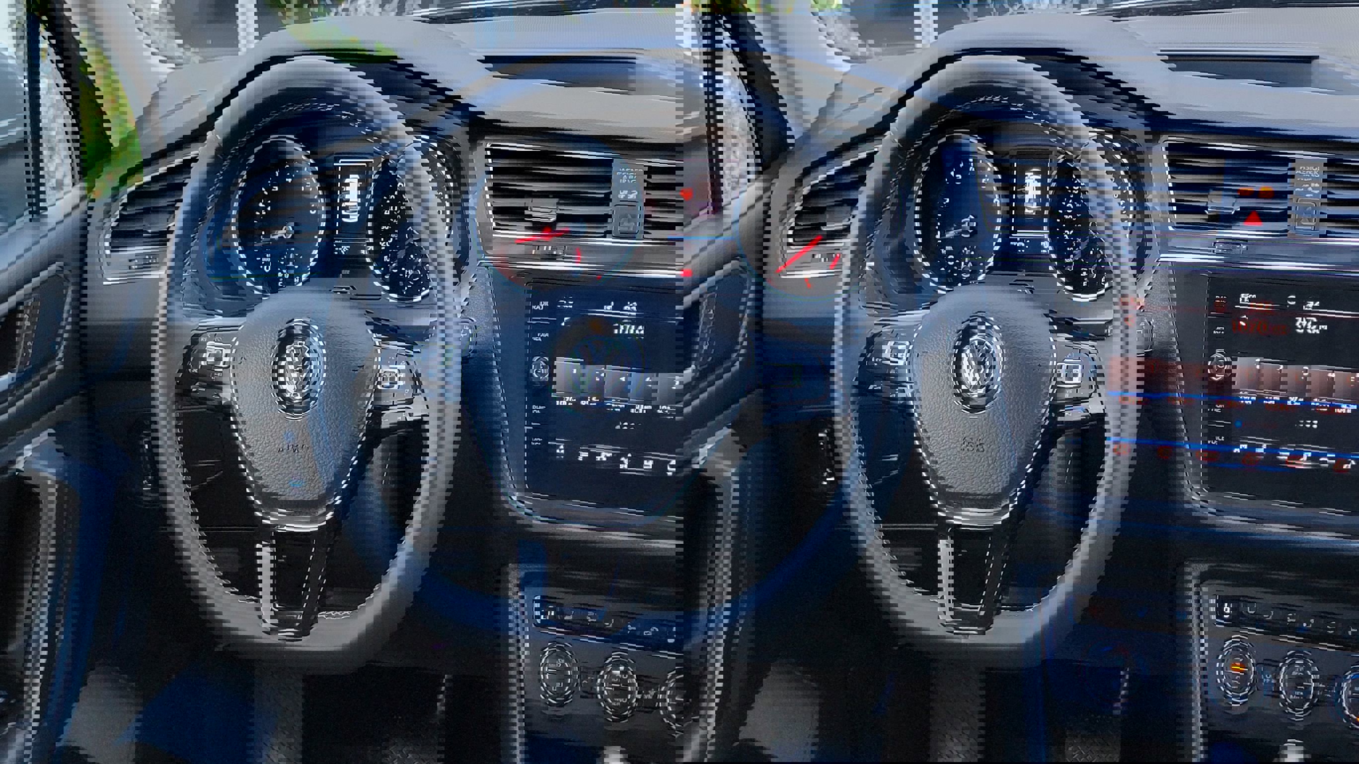 Used 2021 Volkswagen Tiguan SE image 21