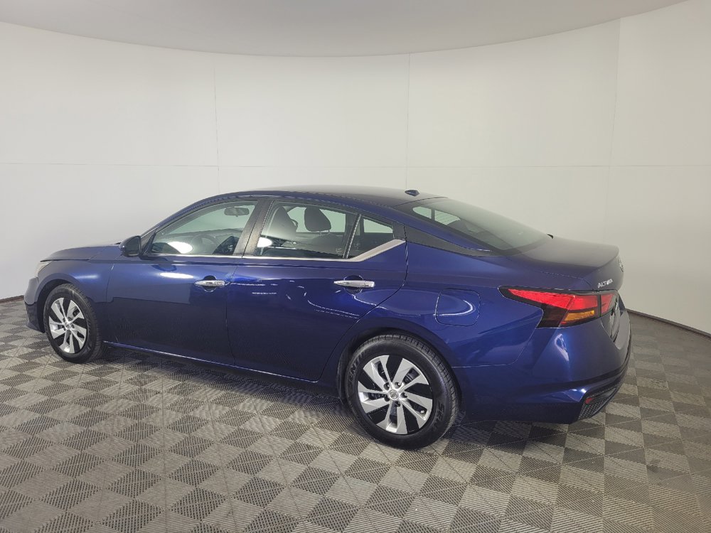 Used 2019 Nissan Altima 2.5 S FWD image 3