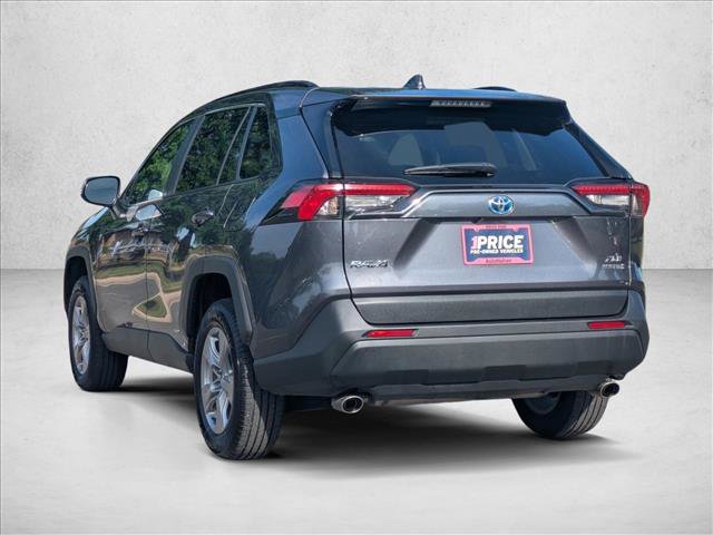 Used 2024 Toyota RAV4 XLE AWD/4WD image 8