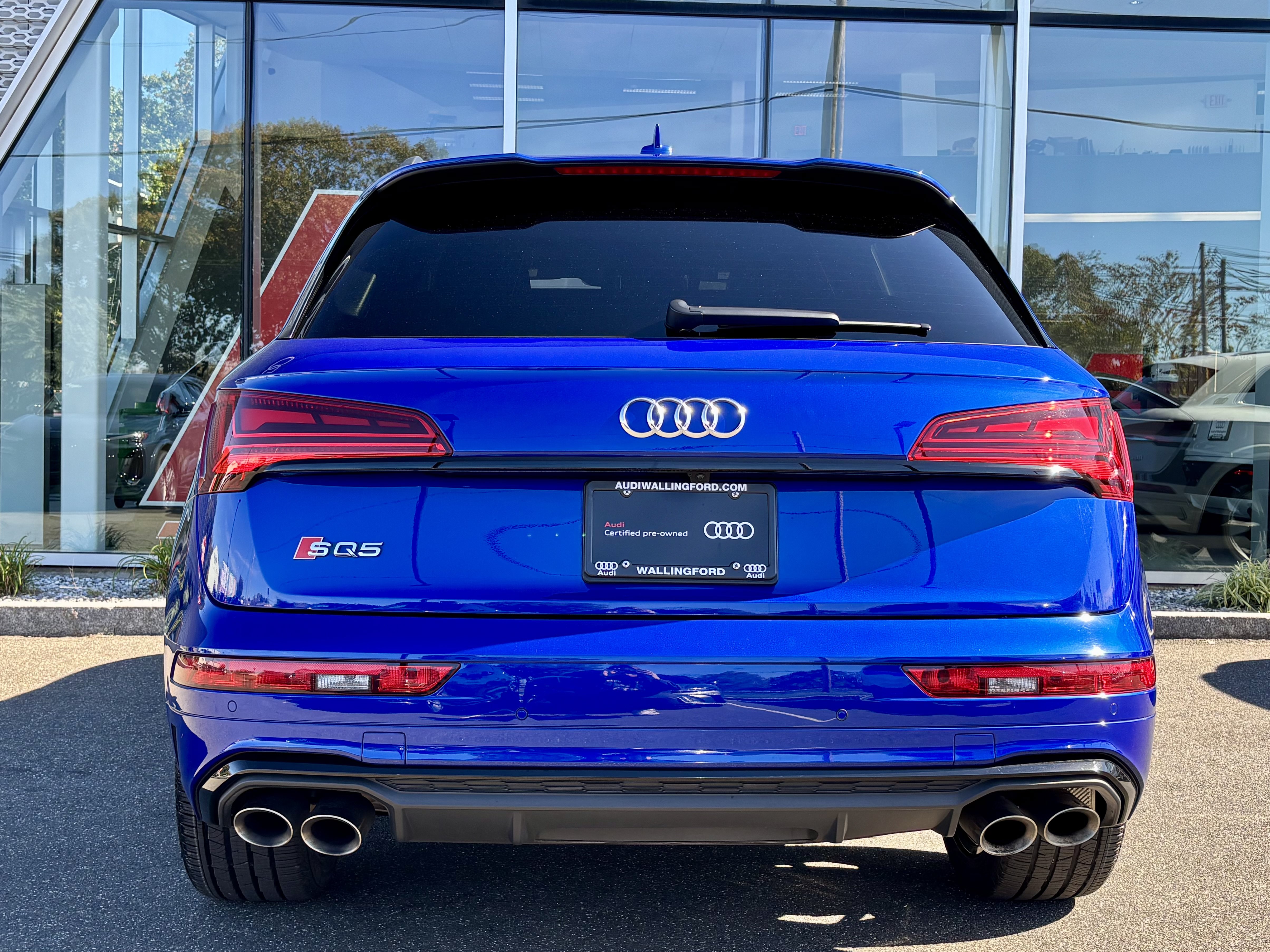 Certified 2024 Audi SQ5 Premium Plus AWD/4WD image 4