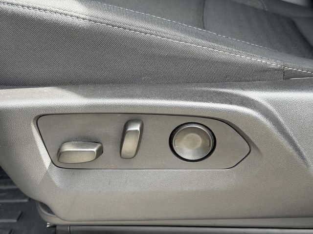 Certified 2025 Chevrolet Silverado 2500 Custom w/ Custom Value Package image 23