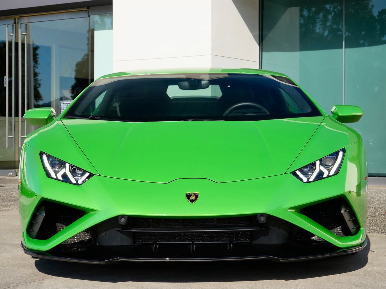 Used 2021 Lamborghini Huracan EVO RWD image 5