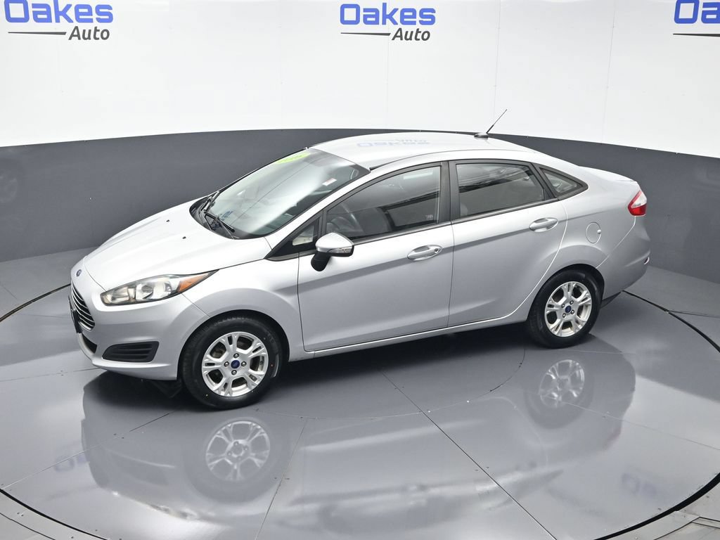 Used 2016 Ford Fiesta SE w/ Cold Weather Package FWD image 44