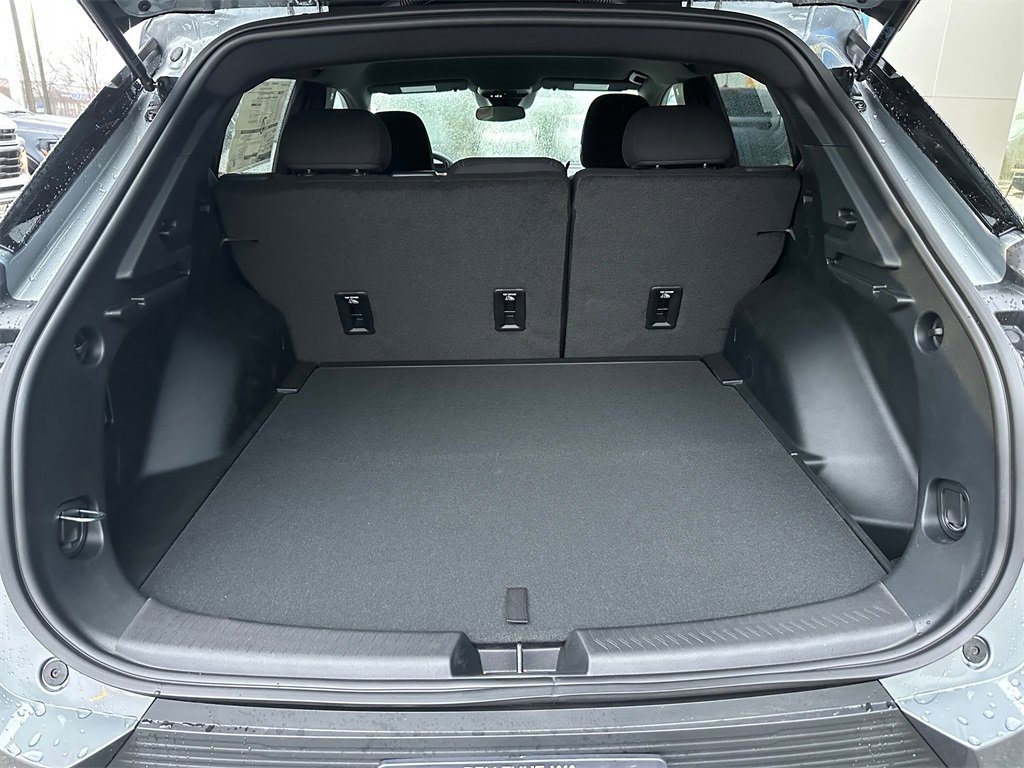 New 2026 Chevrolet Equinox EV LT image 14