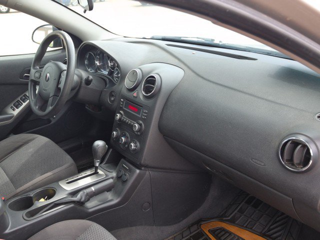 Used 2006 Pontiac G6 Sedan w/ Drivers Package FWD image 26
