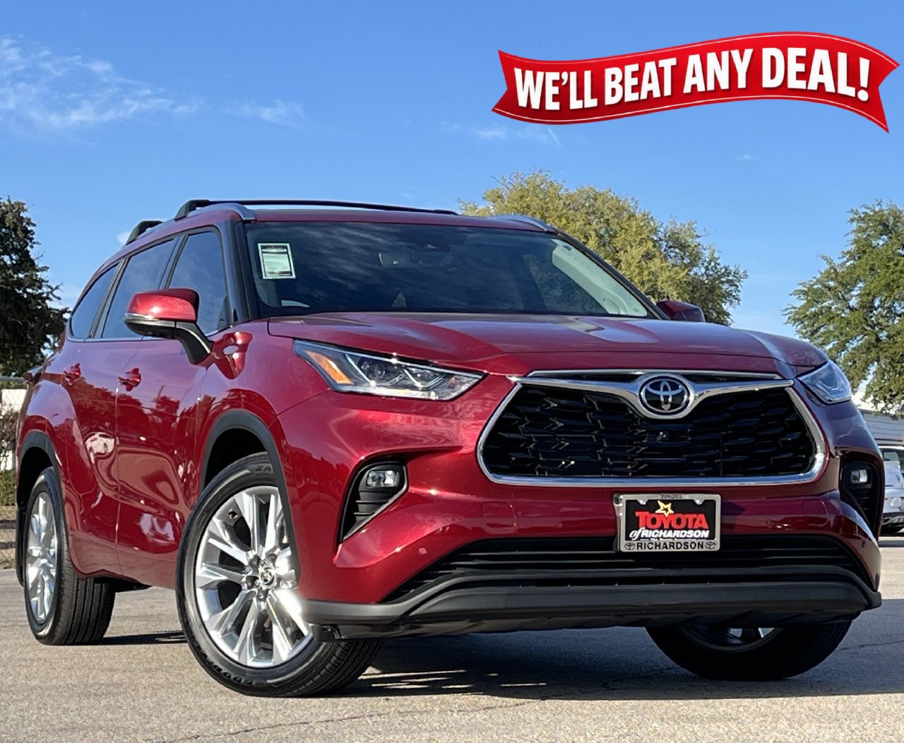 New 2026 Toyota Highlander Limited AWD/4WD image 2
