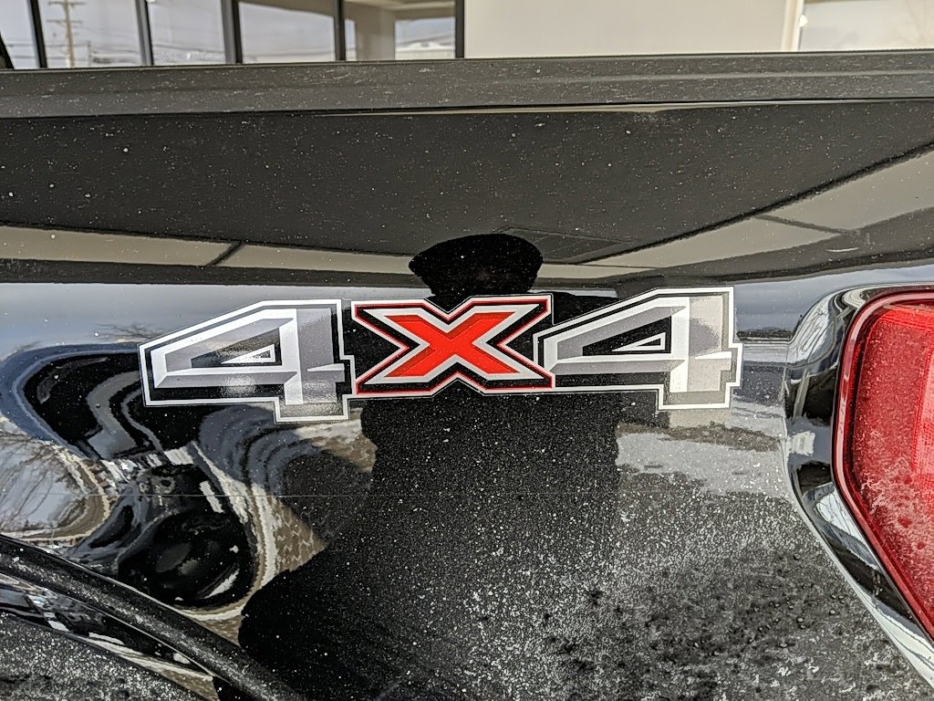 Certified 2022 Ford F150 XLT w/ Equipment Group 302A High image 9