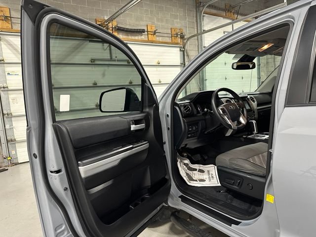 Used 2019 Toyota Tundra SR5 w/ TRD Off Road Package AWD/4WD image 12