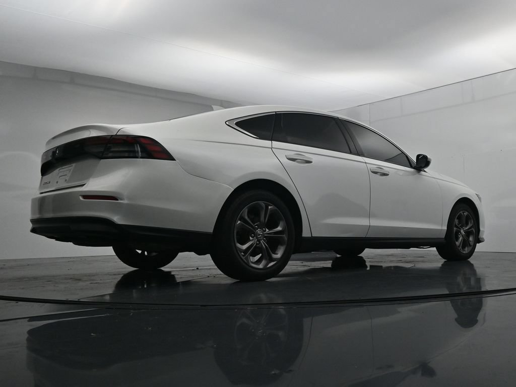 Used 2023 Honda Accord EX image 23
