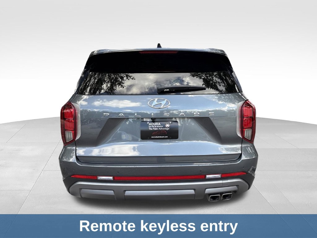 Used 2025 Hyundai Palisade SEL FWD image 4