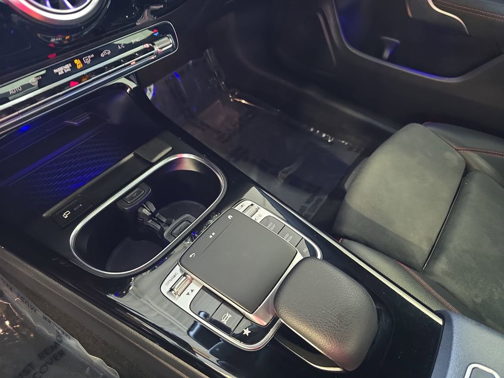 Used 2020 Mercedes-Benz CLA 250 image 26