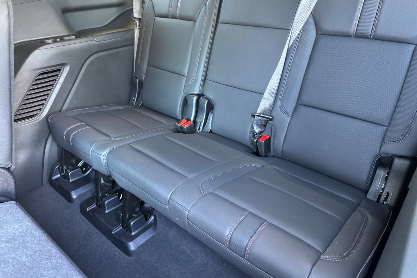 Certified 2026 Chevrolet Tahoe RST RWD image 16