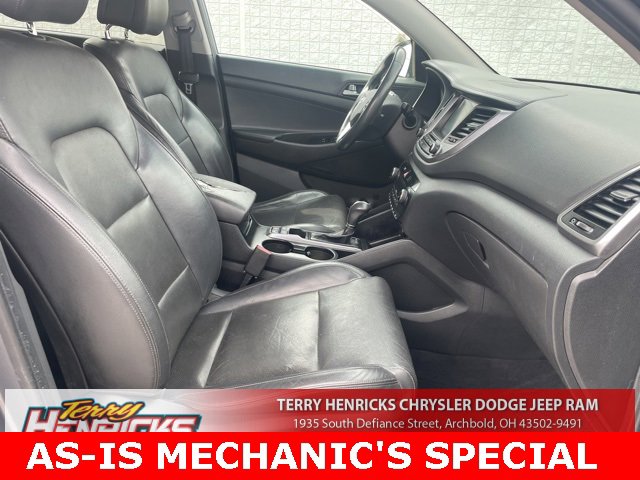 Used 2016 Hyundai Tucson Limited w/ Option Group 03 image 15
