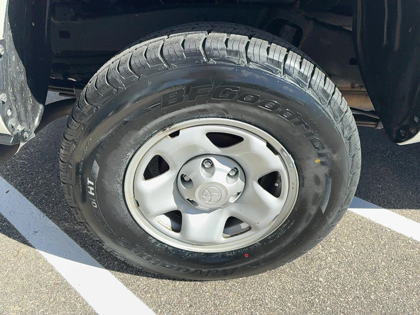 Used 2022 Toyota Tacoma 2WD Access Cab image 9
