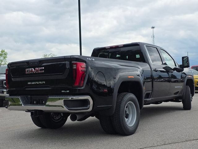 New 2026 GMC Sierra 3500 SLE w/ SLE Value Package AWD/4WD image 15