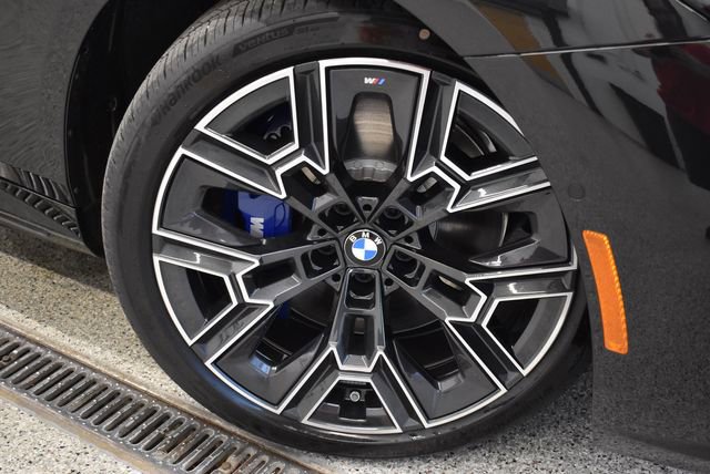 New 2027 BMW i5 xDrive40 w/ M Sport Package AWD/4WD image 30