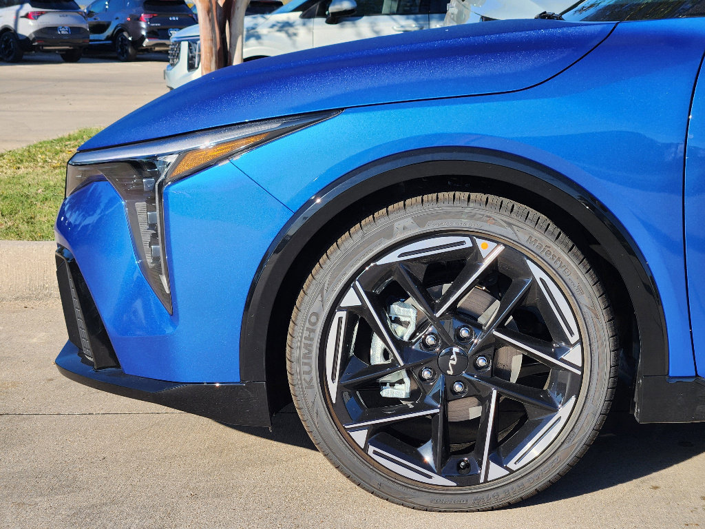 New 2025 Kia K4 GT-Line w/ GT-Line Premium Package image 5