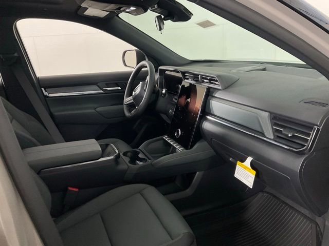 New 2026 GMC Terrain AT4 w/ LPO, Floor Liner Package image 31