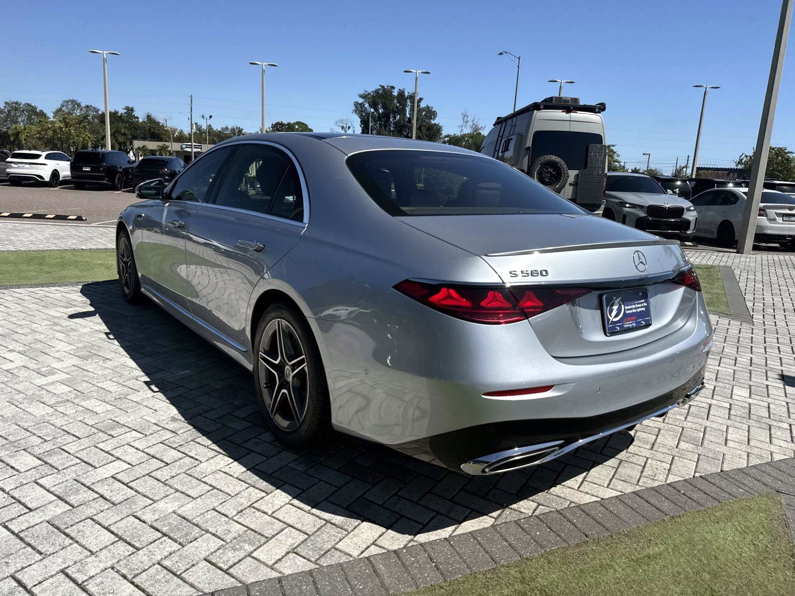 New 2027 Mercedes-Benz S 580 4MATIC Sedan image 4