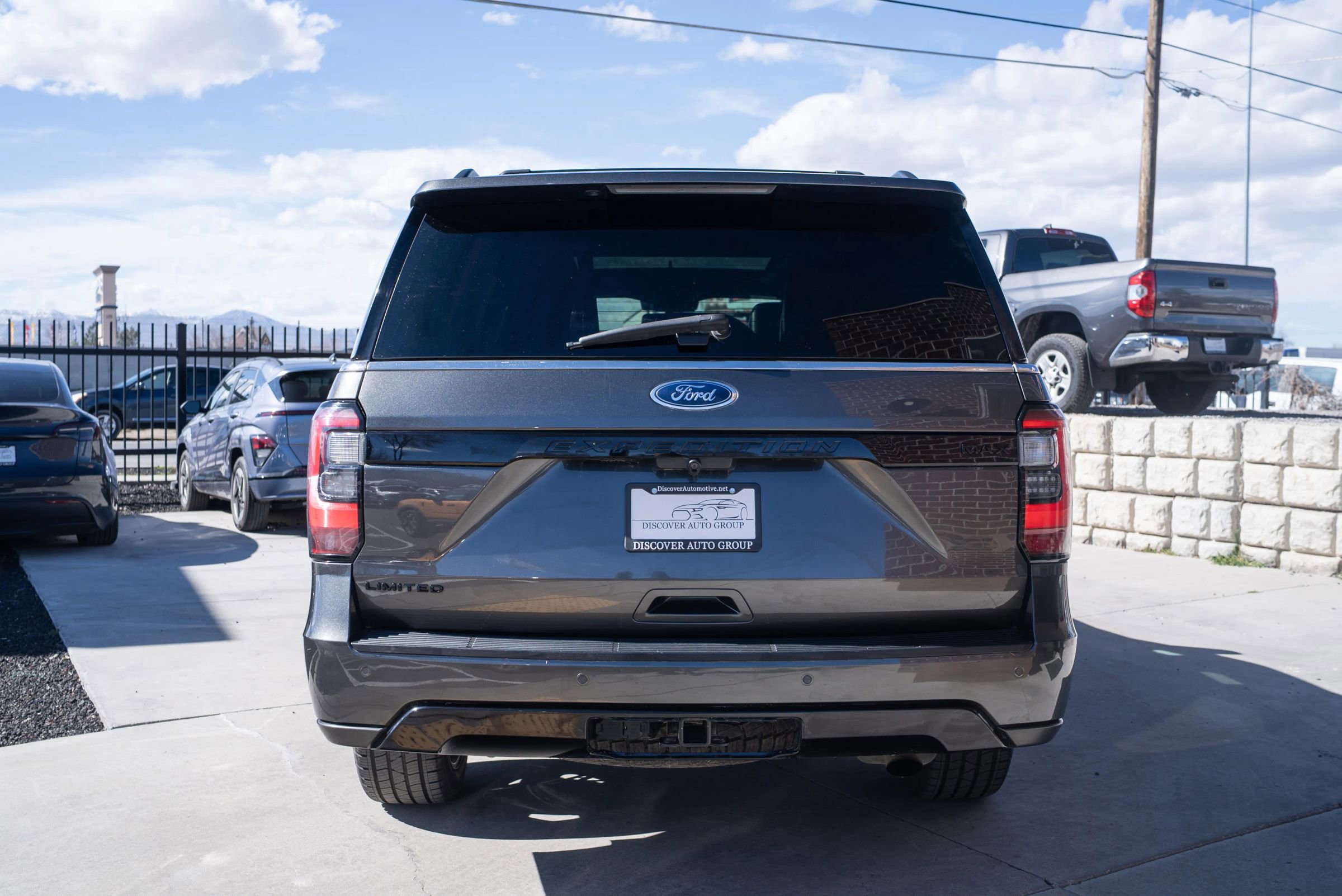 Used 2021 Ford Expedition Max Limited AWD/4WD image 6
