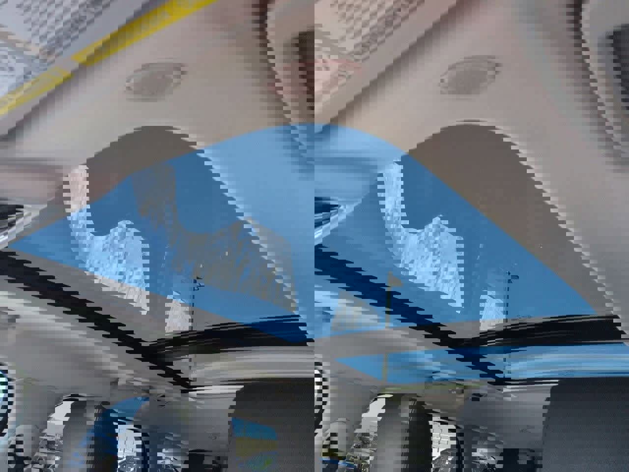 Used 2024 Land Rover Range Rover Velar S image 18