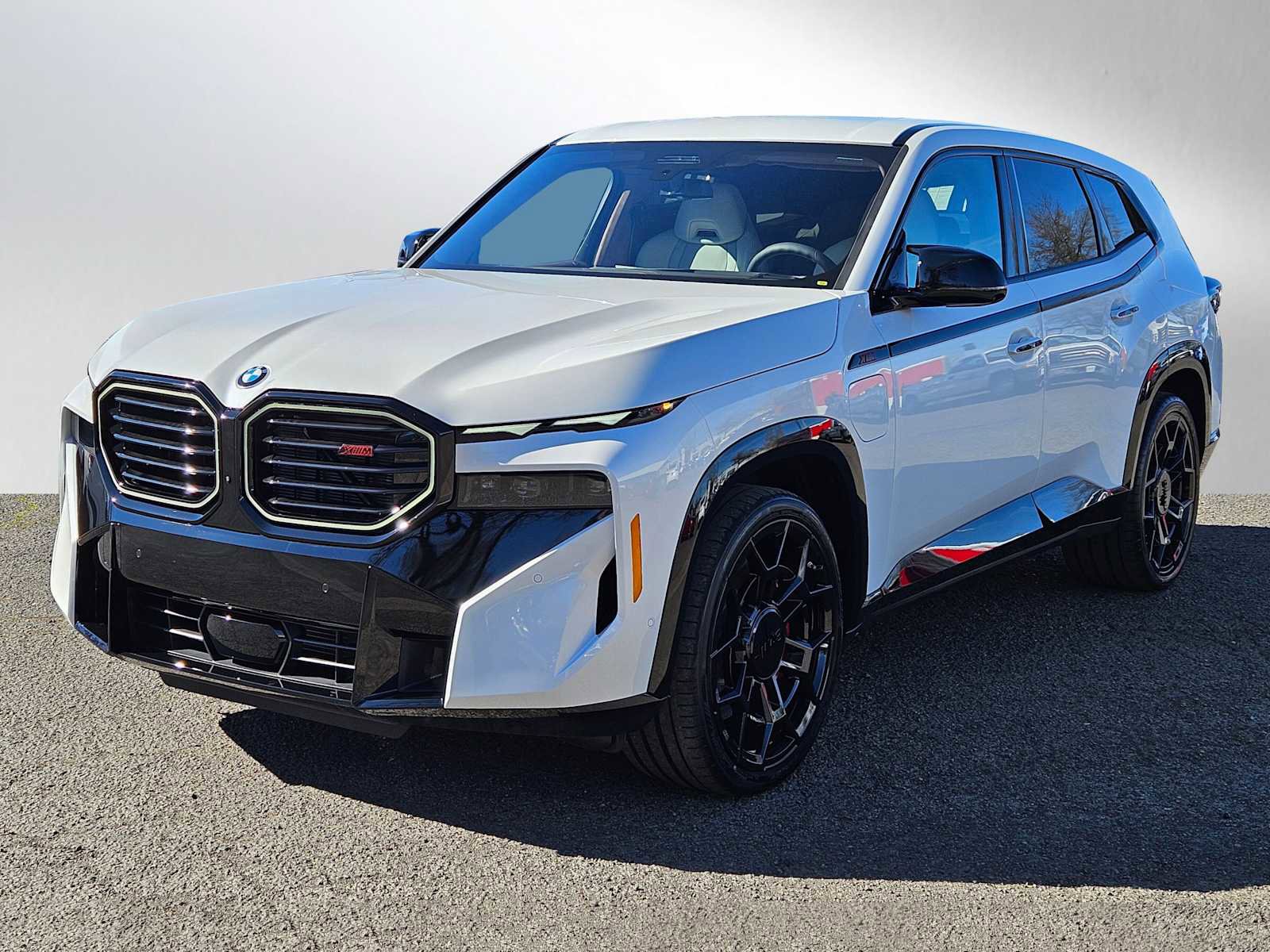 New 2026 BMW XM Label Red w/ M Driver's Package image 7