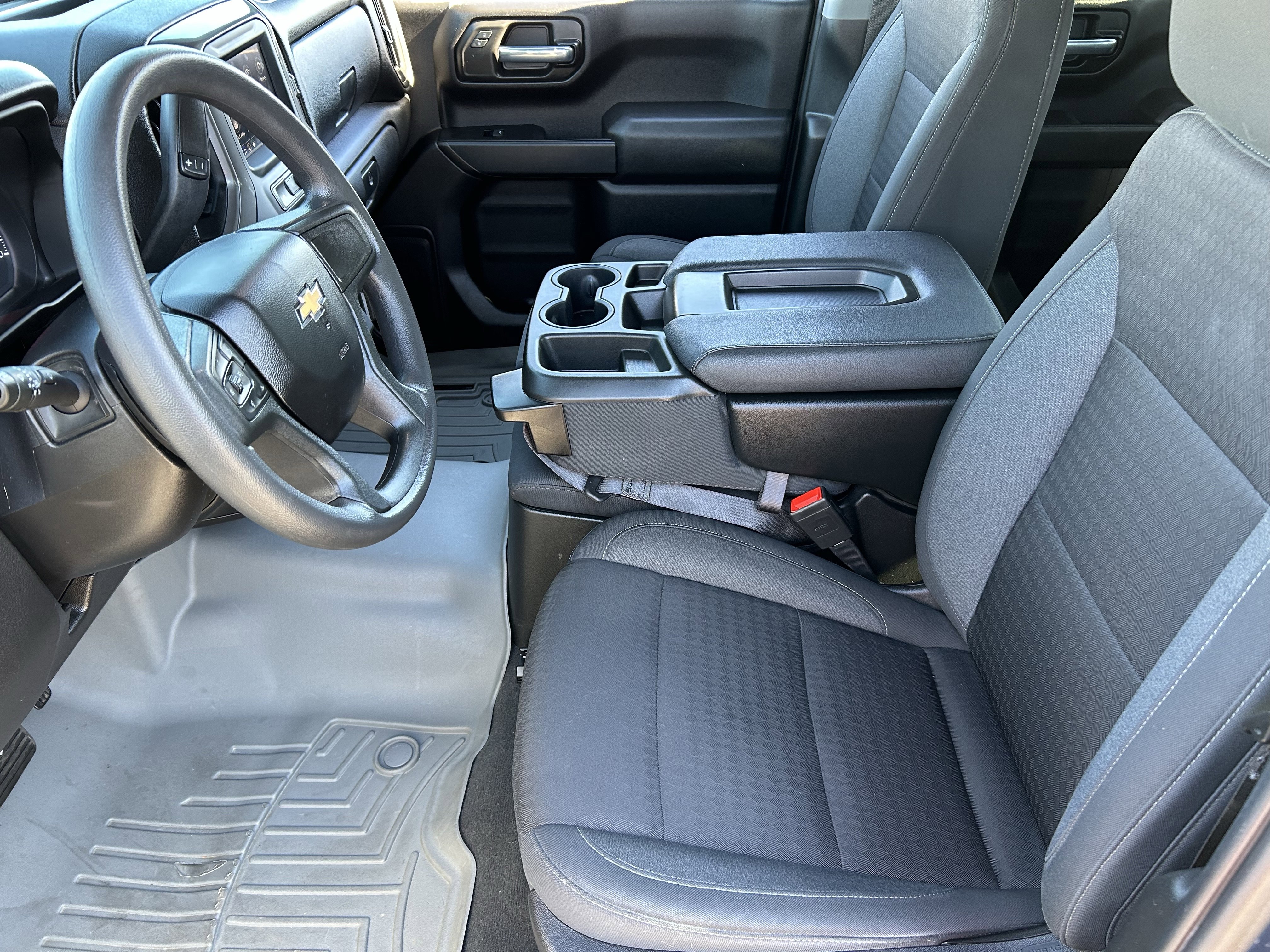 Used 2022 Chevrolet Silverado 1500 Custom image 18