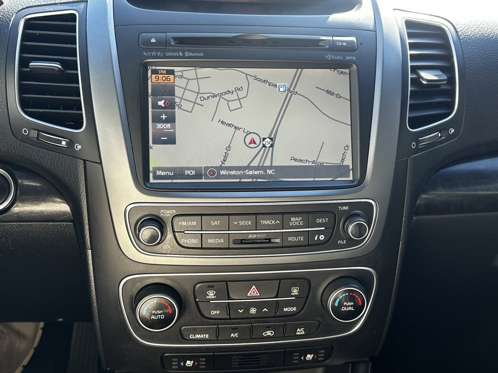 Used 2014 Kia Sorento SX w/ 3rd Row Package image 14