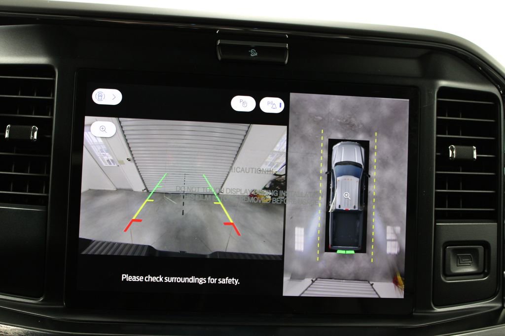 New 2026 Ford F250 Lariat w/ Black Appearance Package image 53