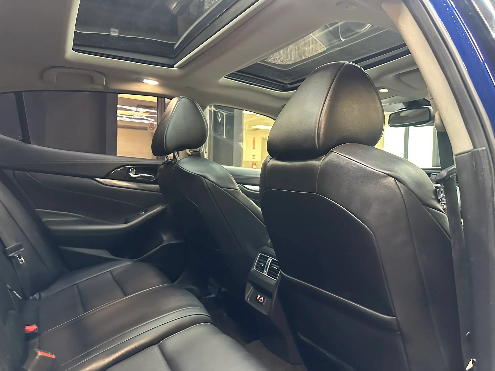 Used 2020 Nissan Maxima 3.5 SL w/ Floor Mat Group FWD image 30
