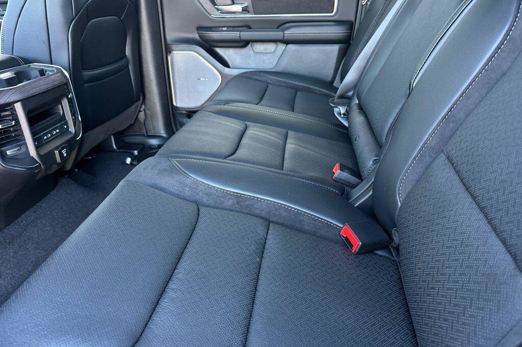 New 2026 RAM 1500 Laramie w/ Night Edition AWD/4WD image 12