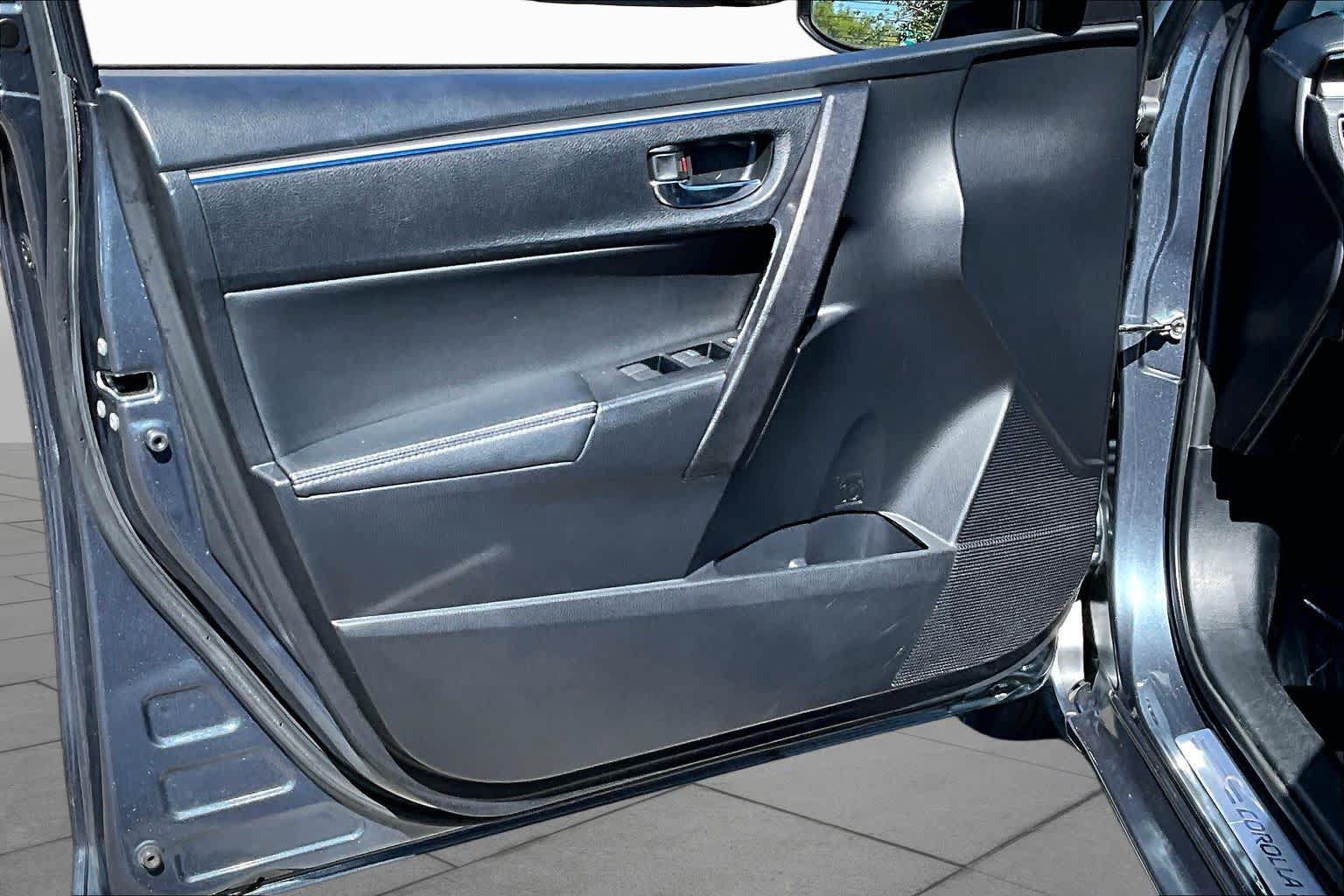 Used 2015 Toyota Corolla S w/ Body Protection Package #1 FWD image 21