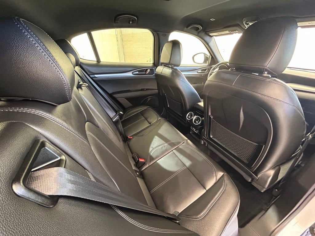 New 2025 Alfa Romeo Stelvio Sprint w/ Convenience Package image 21