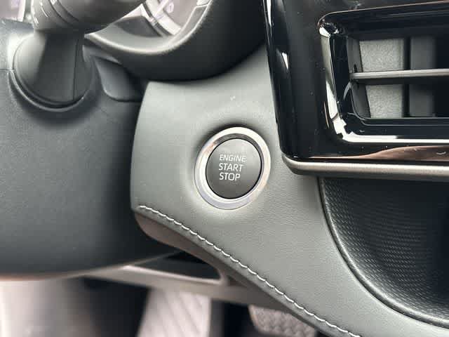 New 2024 Toyota Highlander XLE AWD/4WD image 11