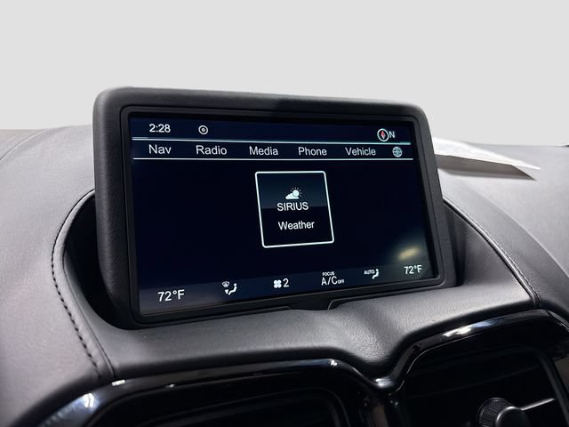 Used 2020 Aston Martin V8 Vantage Coupe RWD image 16
