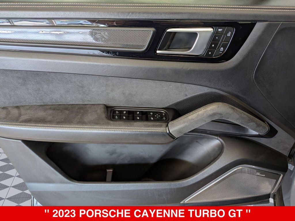 Used 2023 Porsche Cayenne Turbo GT AWD/4WD image 13