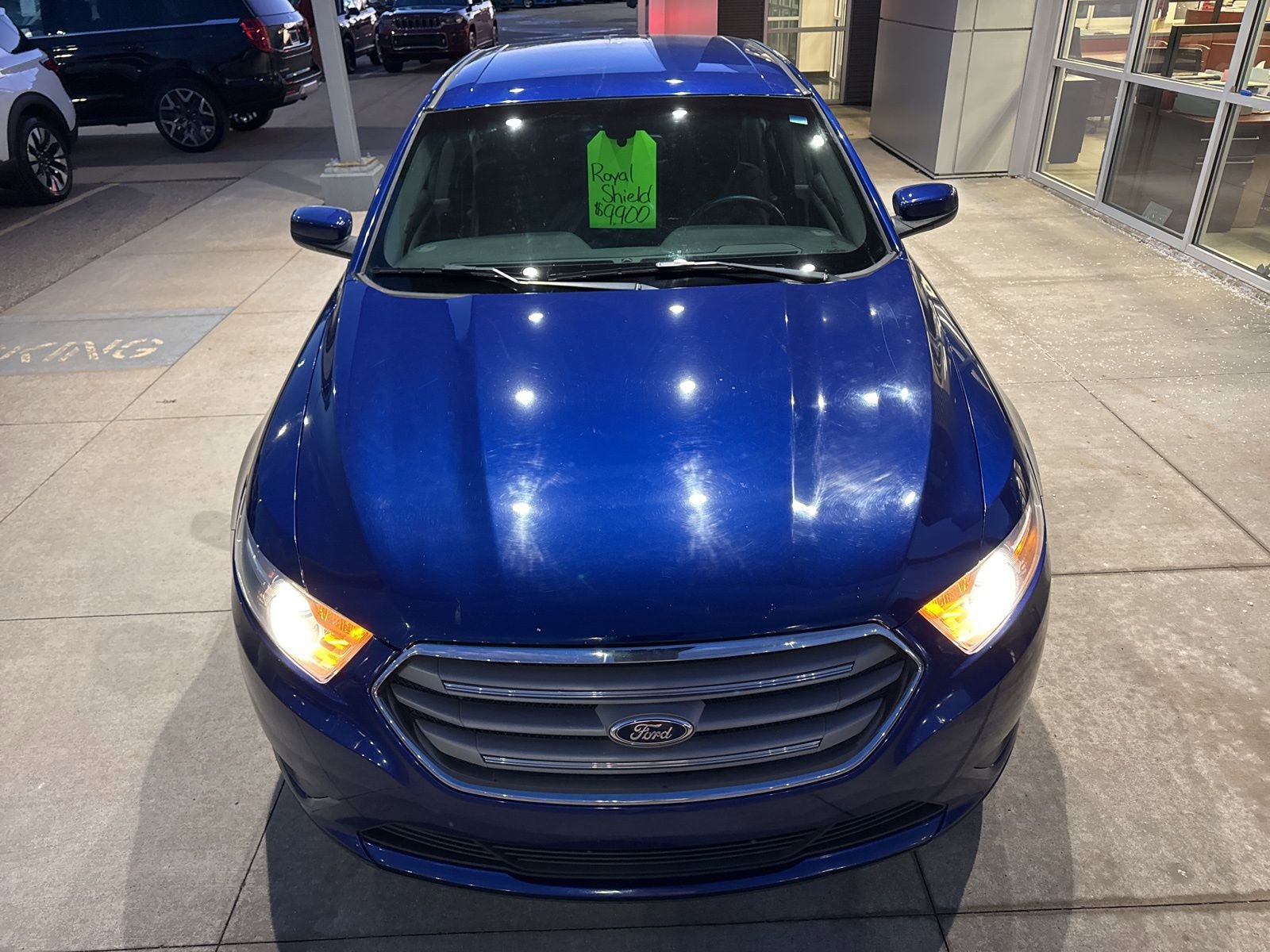 Used 2014 Ford Taurus SEL image 12
