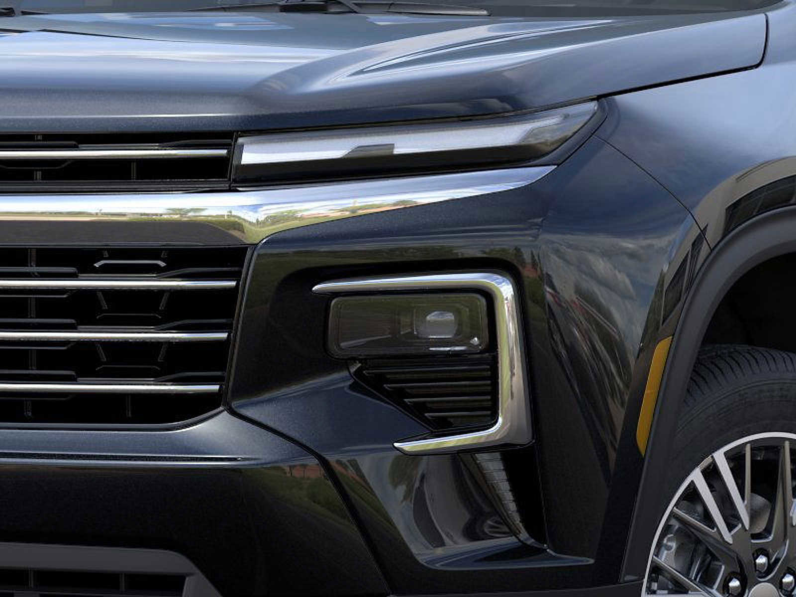 New 2025 Chevrolet Traverse LT w/ LPO, Floor Liner Package image 10