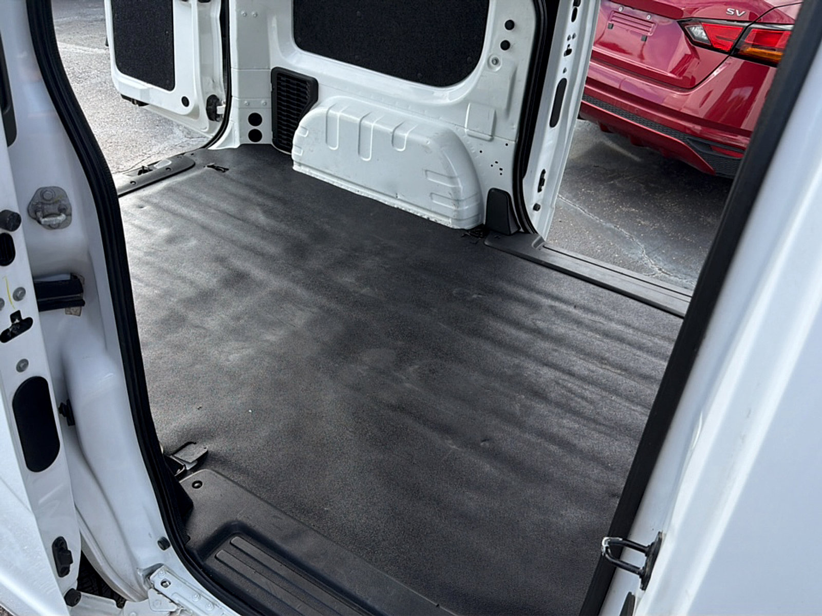 Used 2015 Chevrolet City Express LS FWD image 9