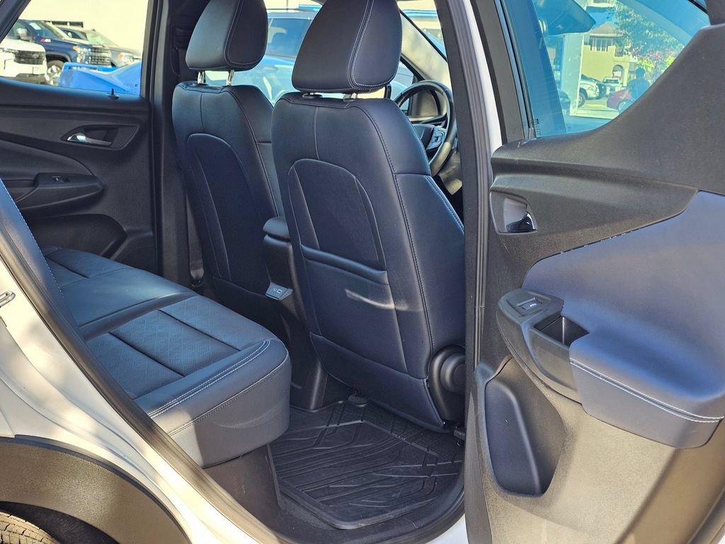 Used 2023 Chevrolet Bolt EUV LT FWD image 15