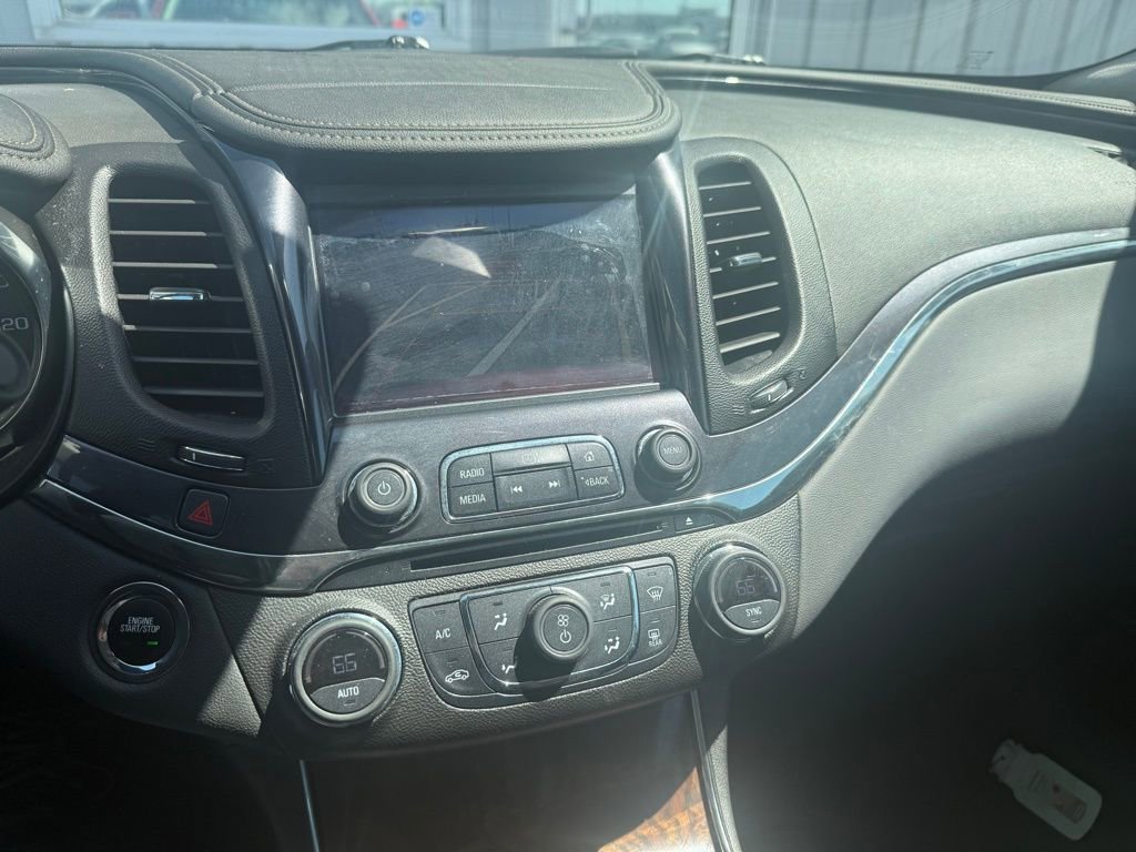 Used 2015 Chevrolet Impala LT image 13
