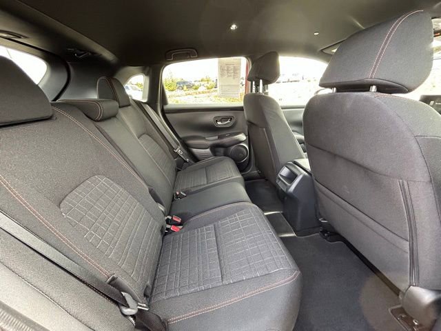 Used 2025 Honda HR-V Sport image 18