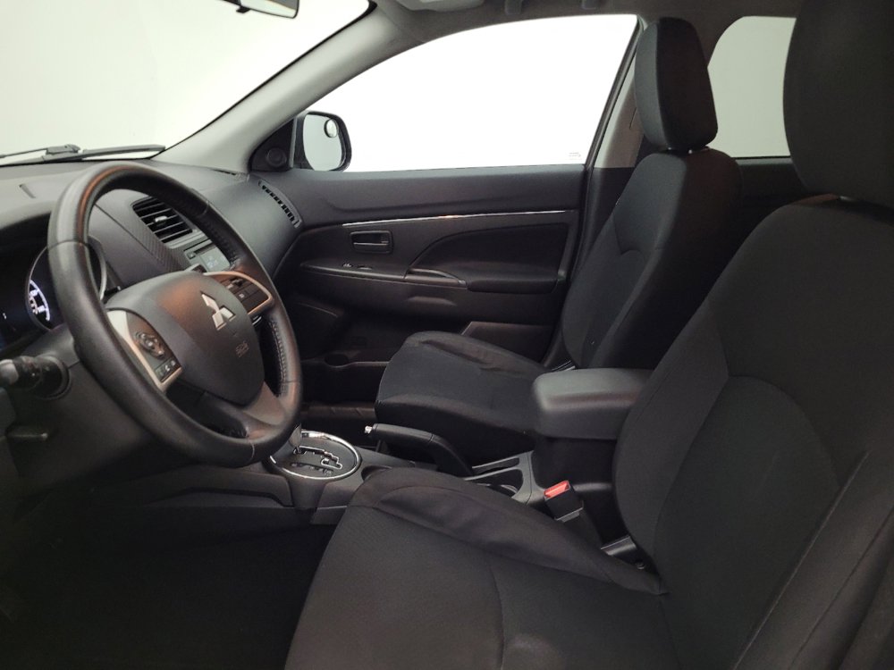 Used 2015 Mitsubishi Outlander Sport ES FWD image 17