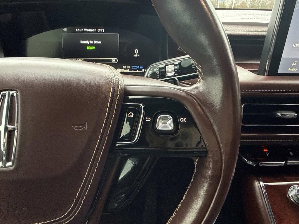 Used 2020 Lincoln Aviator Black Label Grand Touring image 24