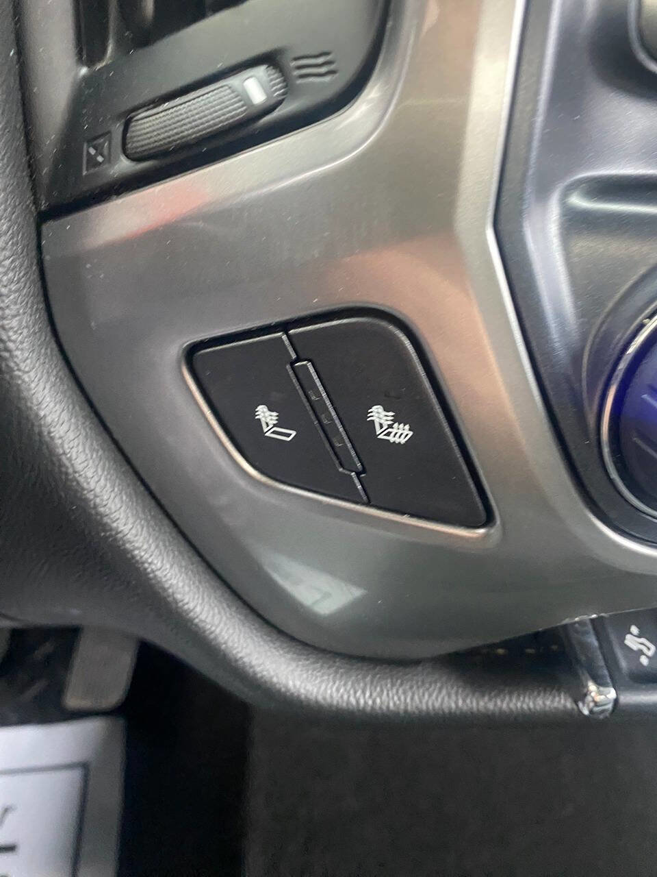 Used 2017 Chevrolet Silverado 1500 LT w/ All Star Edition image 23