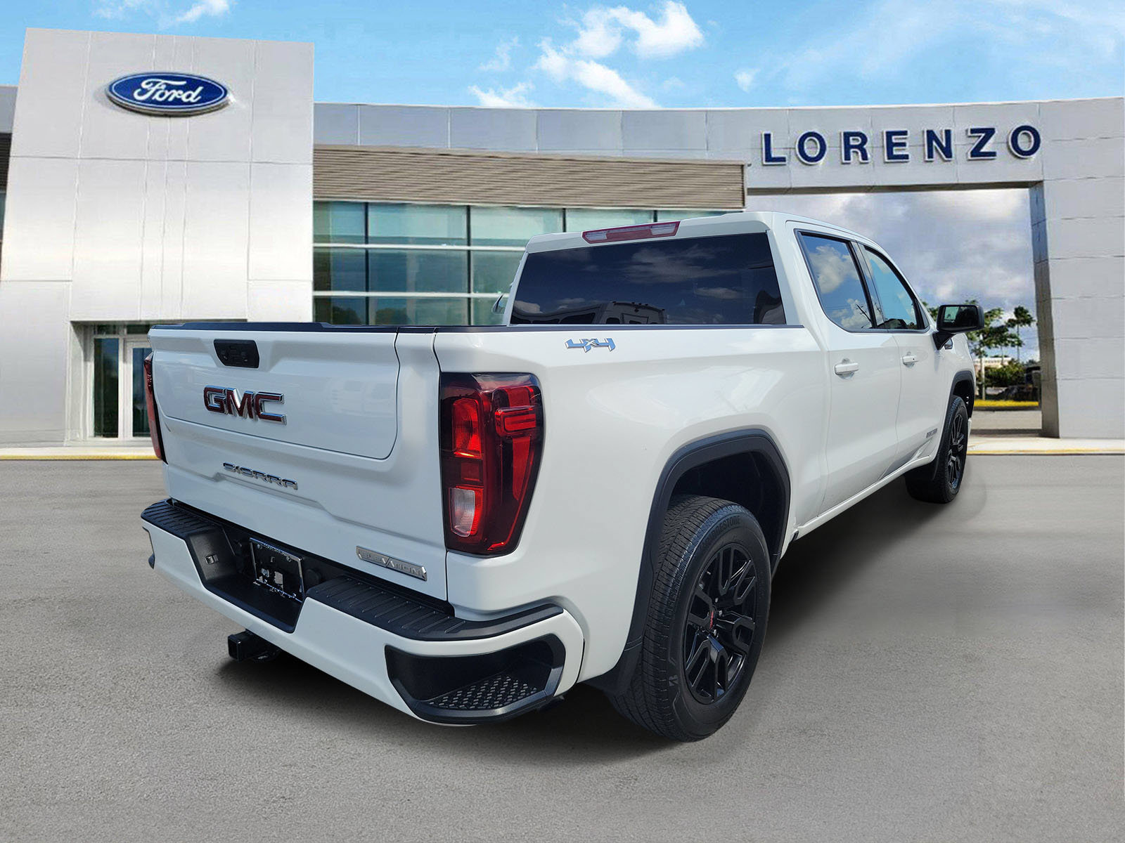Used 2023 GMC Sierra 1500 Elevation AWD/4WD image 5