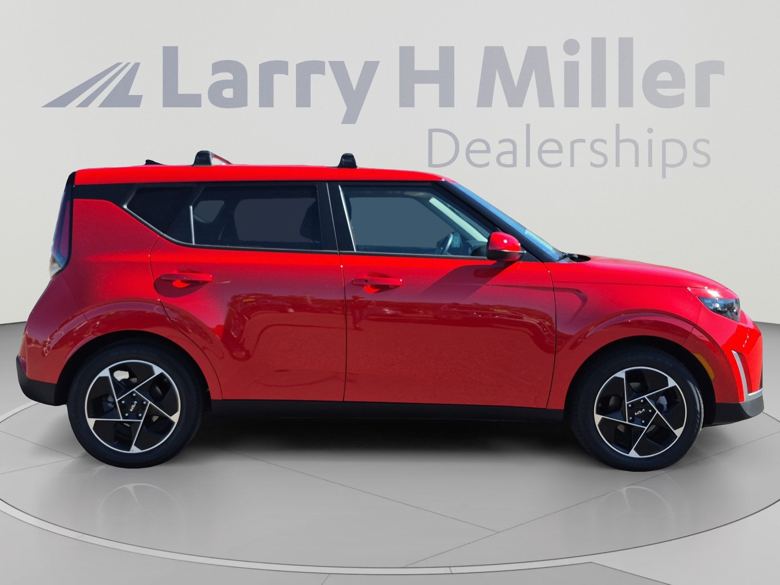 Used 2025 Kia Soul EX FWD image 6