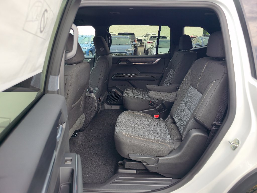 New 2026 GMC Acadia Elevation AWD/4WD image 24