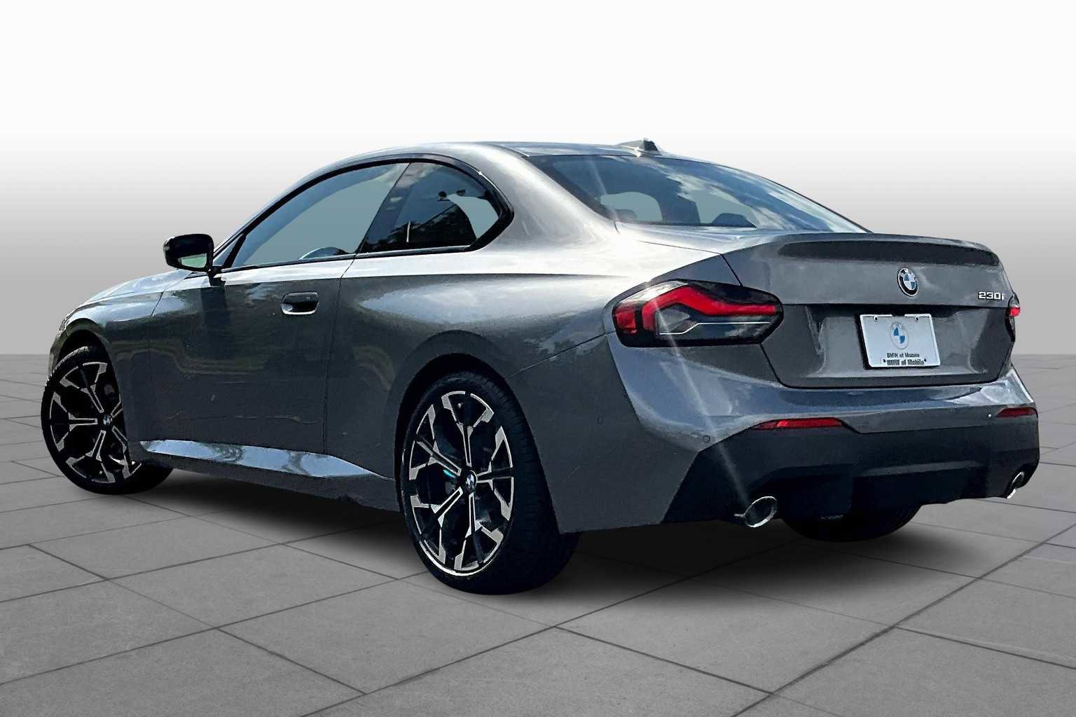 New 2025 BMW 230i Coupe w/ Premium Package RWD image 12