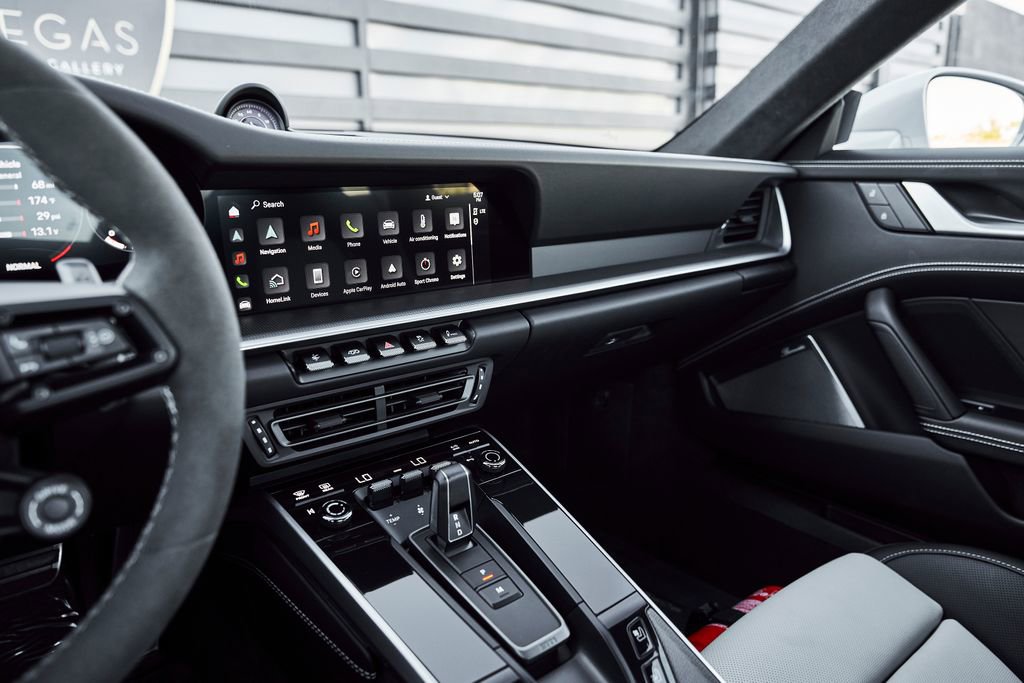 Used 2023 Porsche 911 Turbo S image 59